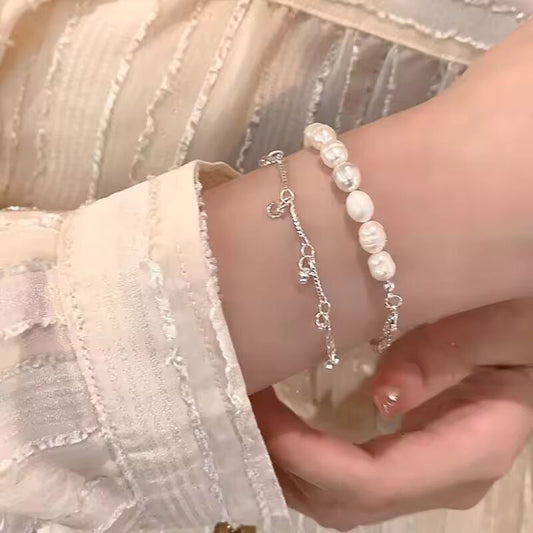 Vintage White Imitation Pearl Chain Bracelet for Women Elegant Metal Multi Layers Beaded Chain Bracelet Jewelry Birthday Gift